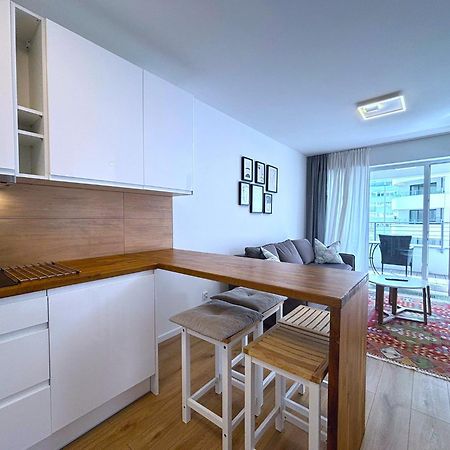 Sun Towers - Apartamenty Bryza - Apartamenty Z Parkingiem 斯维诺乌伊希切 外观 照片