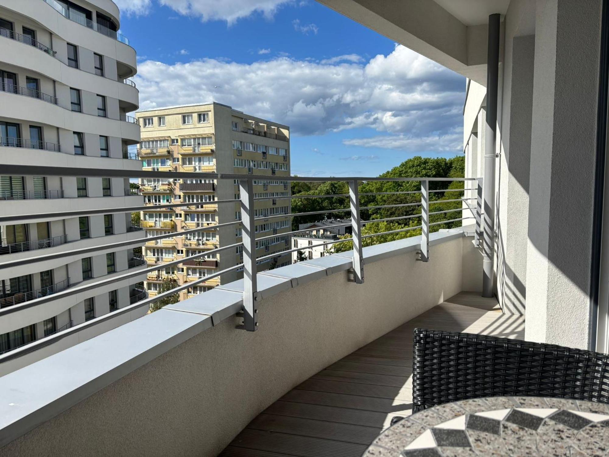Sun Towers - Apartamenty Bryza - Apartamenty Z Parkingiem 斯维诺乌伊希切 外观 照片